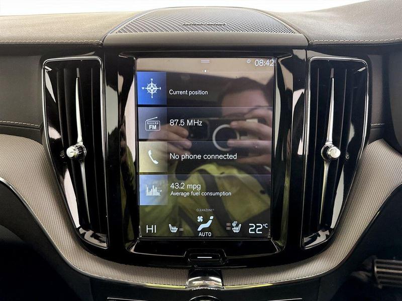 Used Volvo XC60 2018 for sale - 76117657: Photo 26