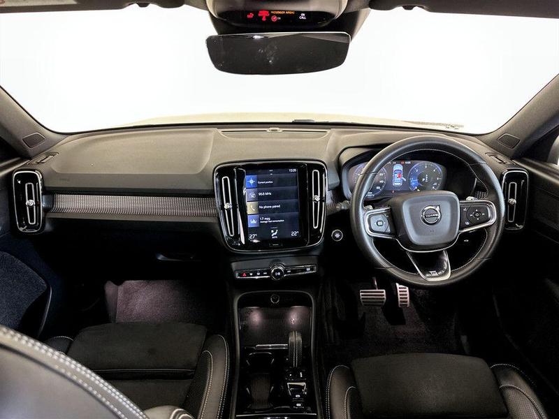 Used Volvo XC40 2020 for sale - 76344446: Photo 3