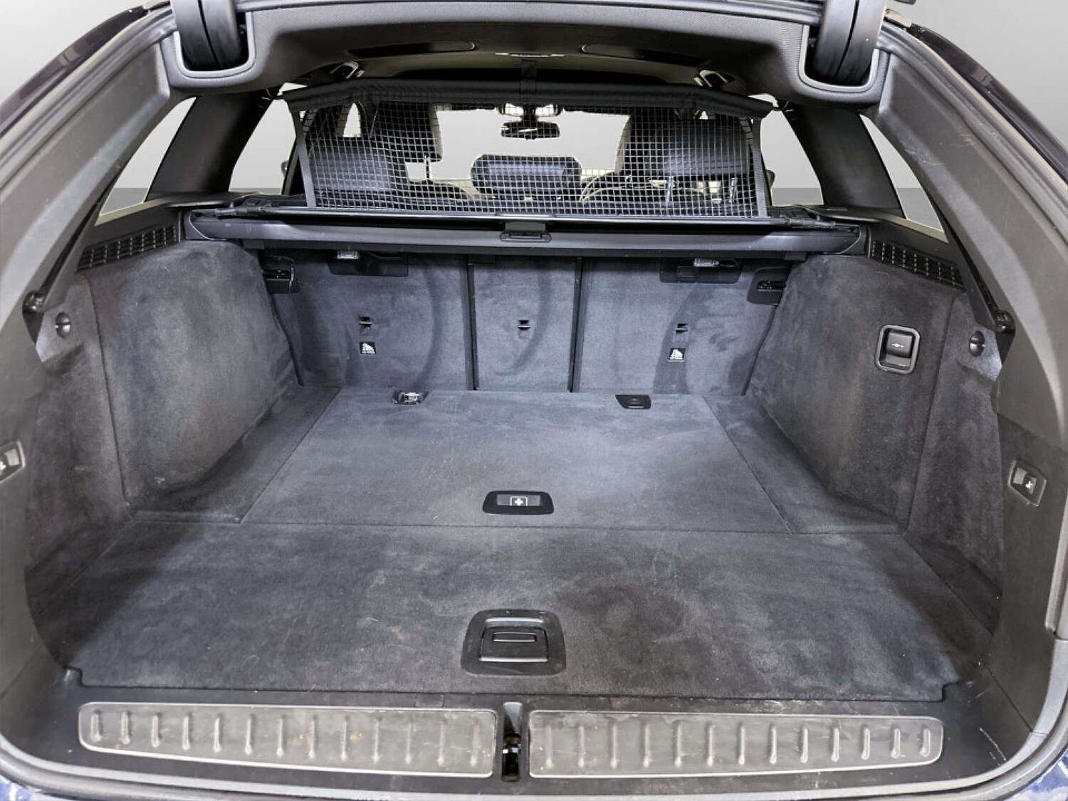 Used BMW 5 Series 2017 for sale - 77523320: Photo 14