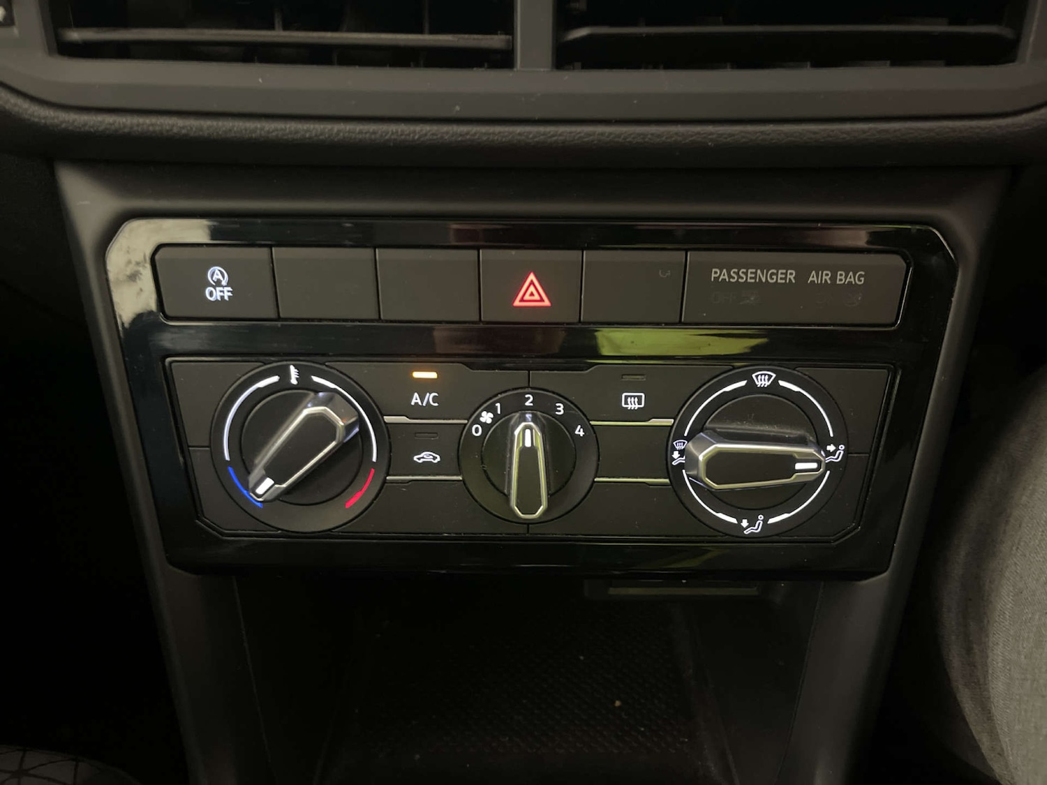 Used Volkswagen T-Cross 2023 for sale - 78091378: Photo 23