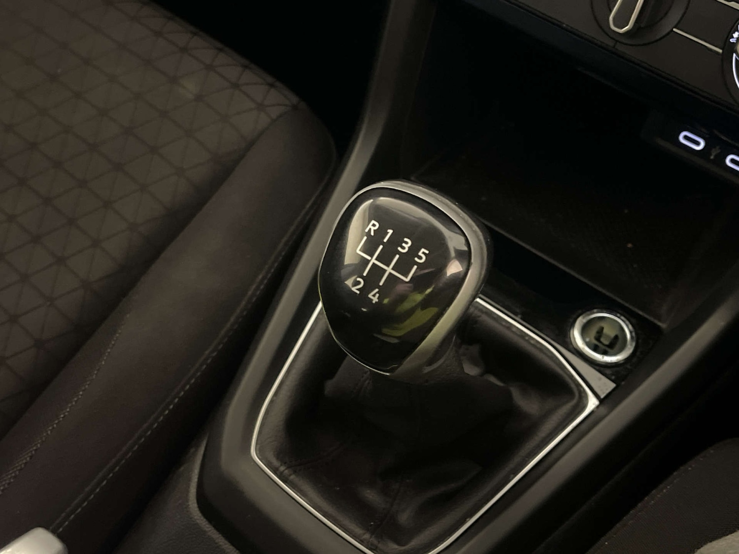 Used Volkswagen T-Cross 2023 for sale - 78091378: Photo 24