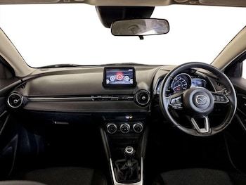 Used Mazda Mazda2 2018 for sale - 77036733: Photo