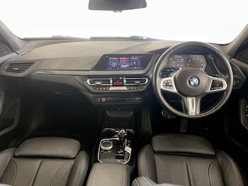 Used BMW 1 Series 2019 for sale - 75712384: Photo