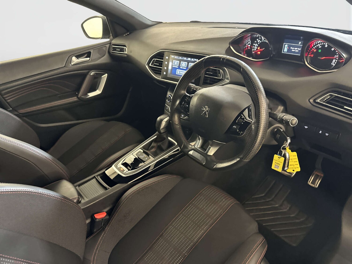 Used Peugeot 308 2017 for sale - 78154426: Photo 15