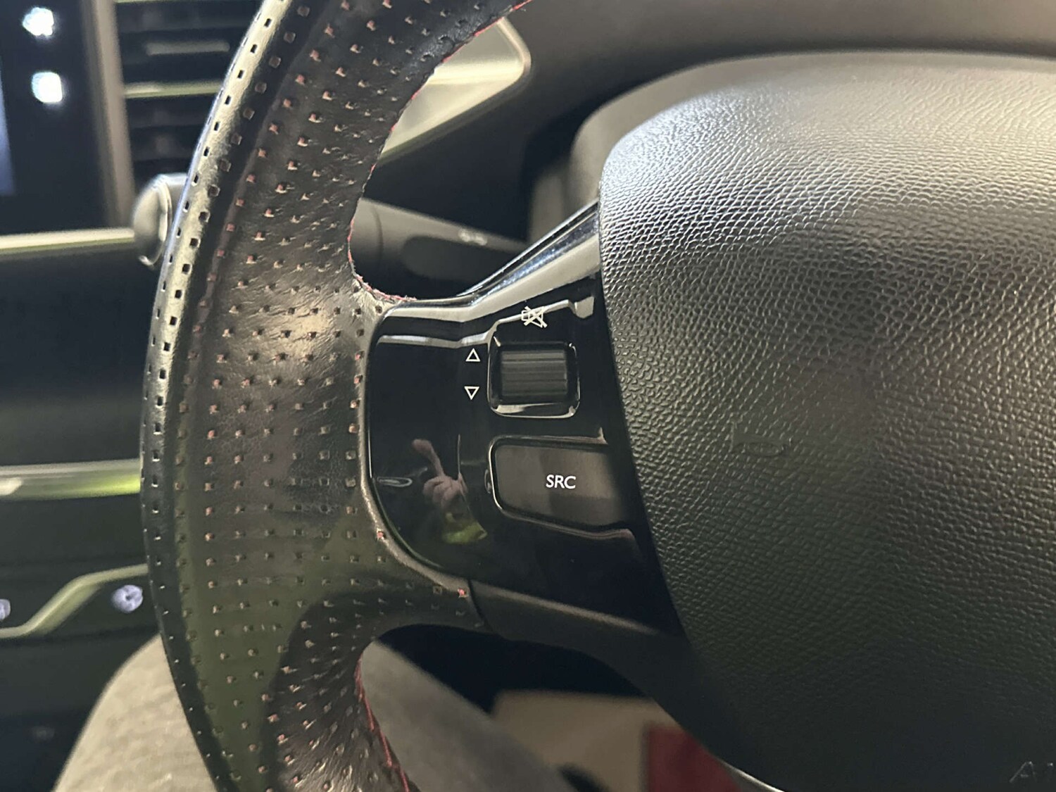 Used Peugeot 308 2017 for sale - 78154426: Photo 17