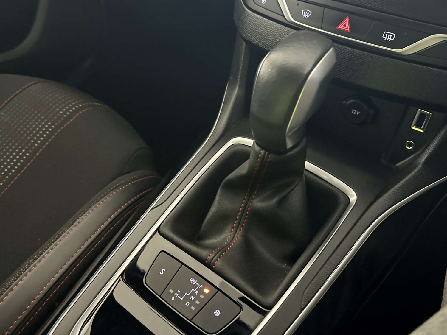 Used Peugeot 308 2017 for sale - 78154426: Photo 24