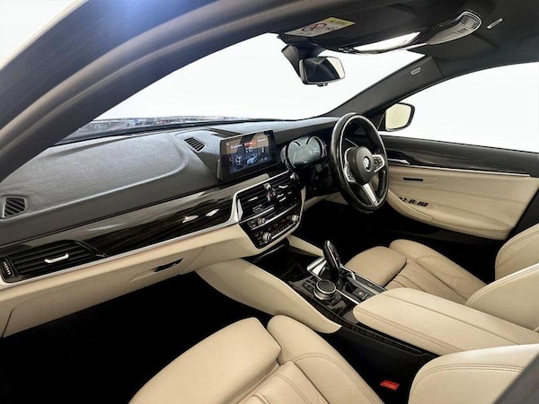 Used BMW 5 Series 2018 for sale - 76162052: Photo 12