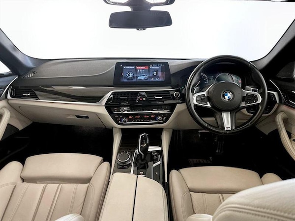 Used BMW 5 Series 2018 for sale - 76162052: Photo 3