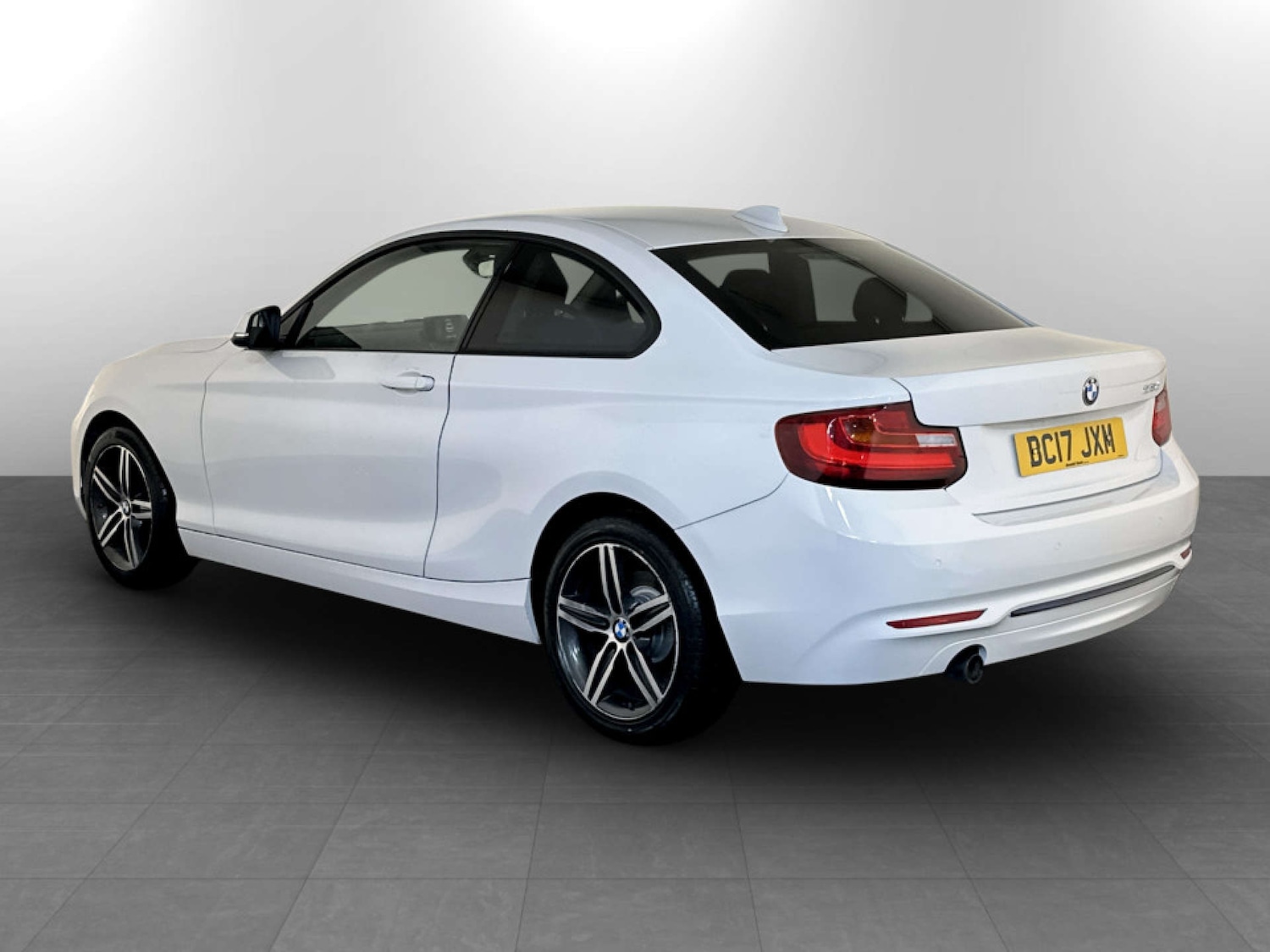 Used BMW 2 Series 2017 for sale - 77186132: Photo 8