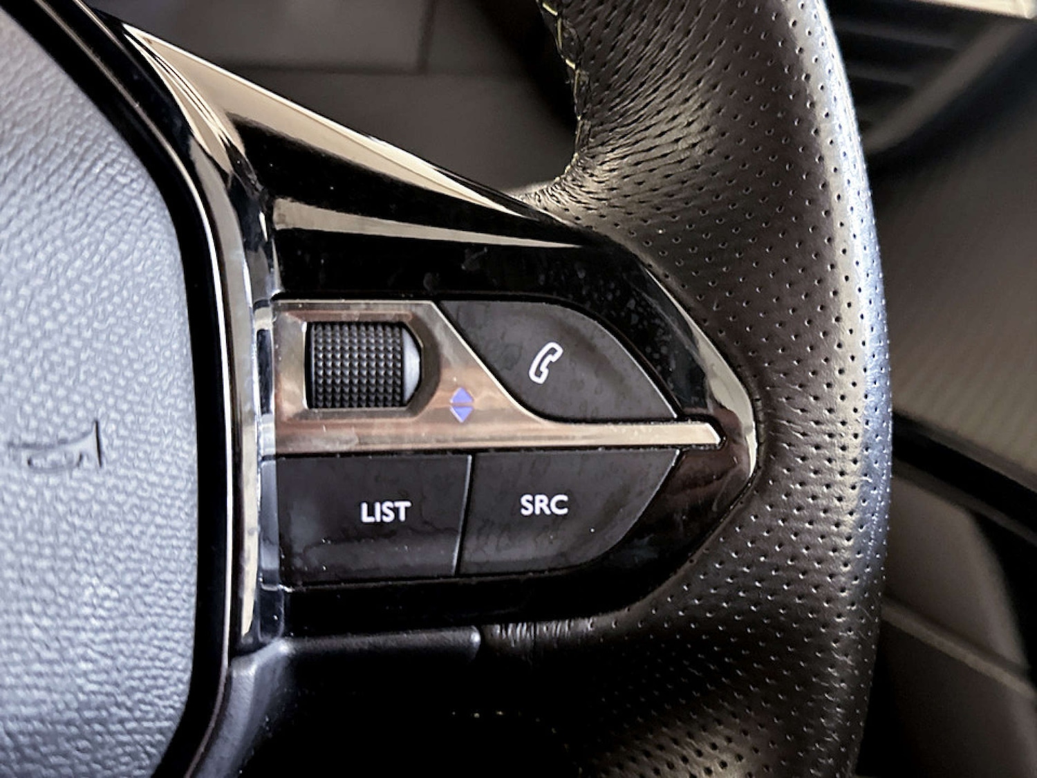 Used Peugeot 208 2021 for sale - 77803625: Photo 19