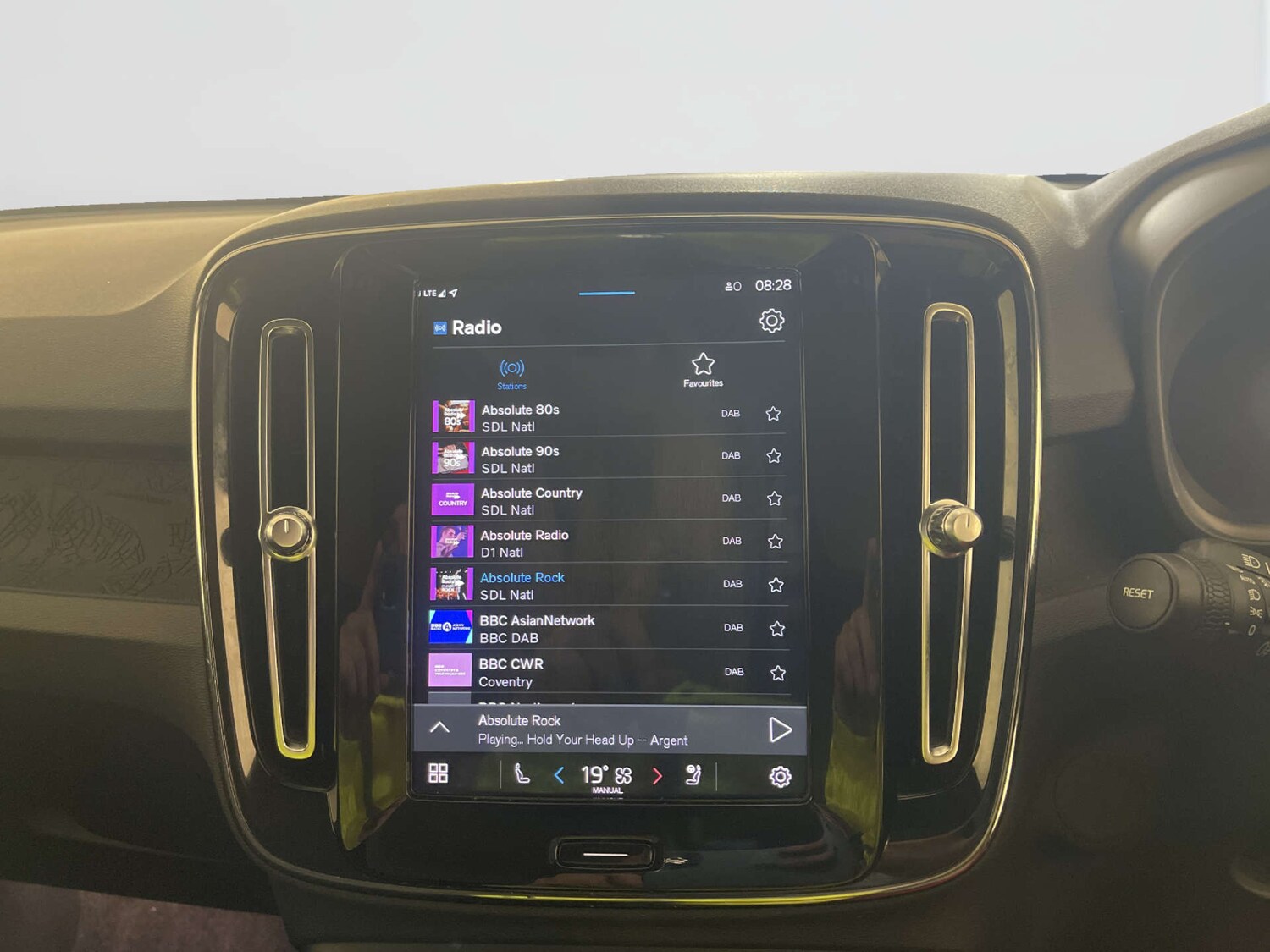 Used Volvo C40 2023 for sale - 77963170: Photo 24