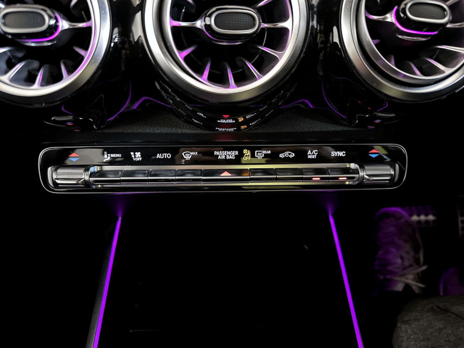 Used Mercedes-Benz GLB 2022 for sale - 77186052: Photo 28