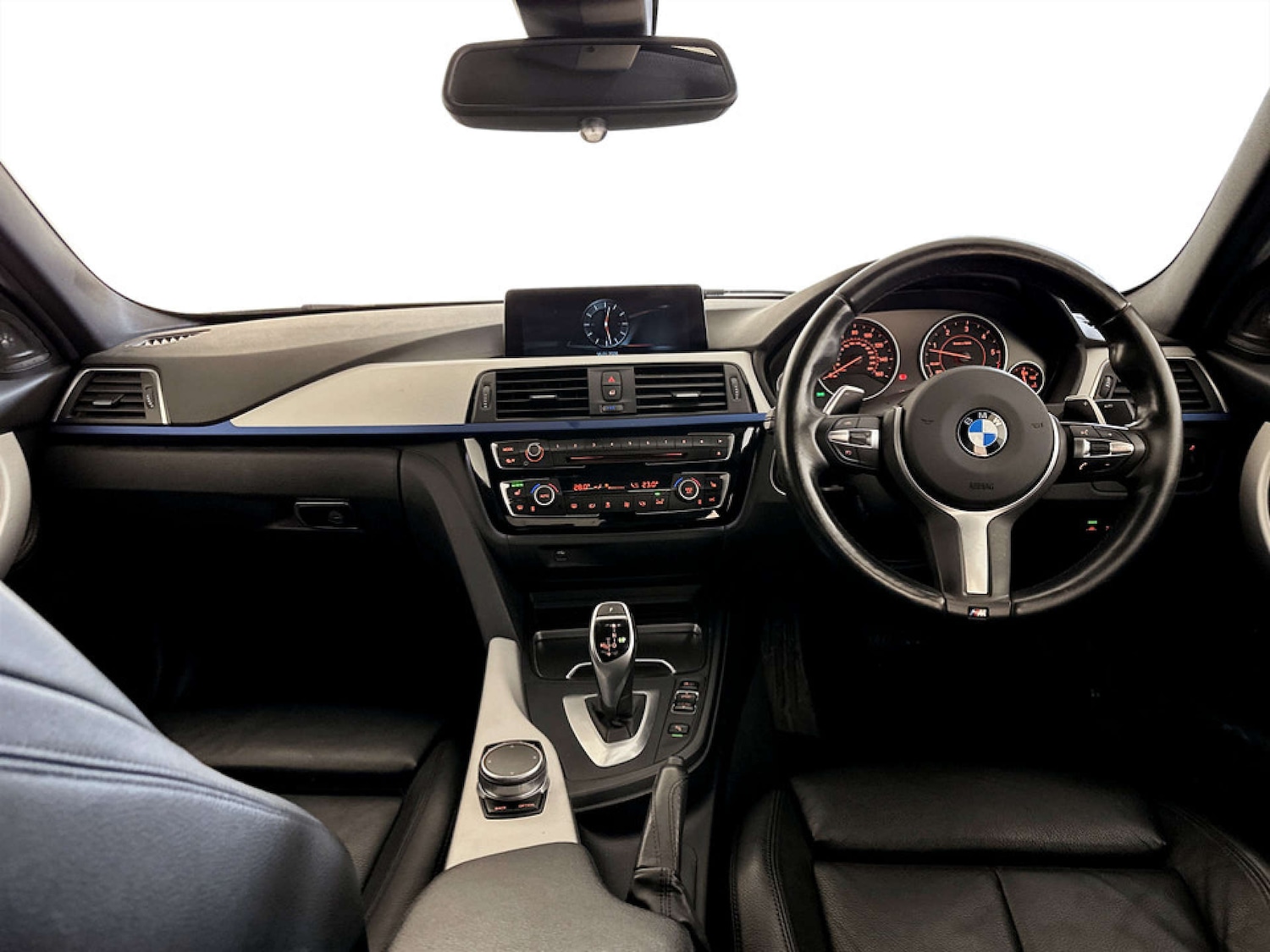 Used BMW 3 Series 2017 for sale - 77234084: Photo 3