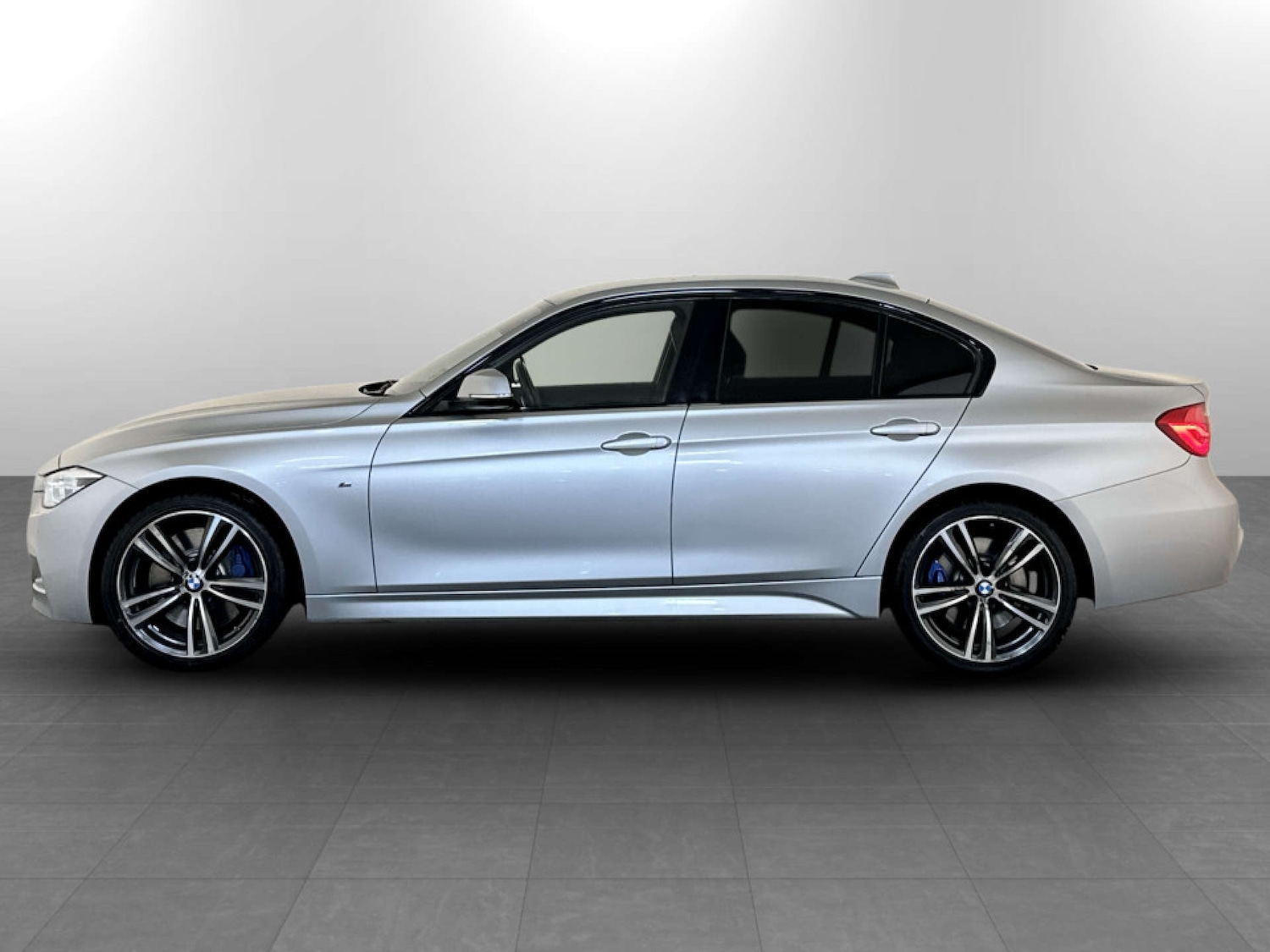 Used BMW 3 Series 2017 for sale - 77234084: Photo 7