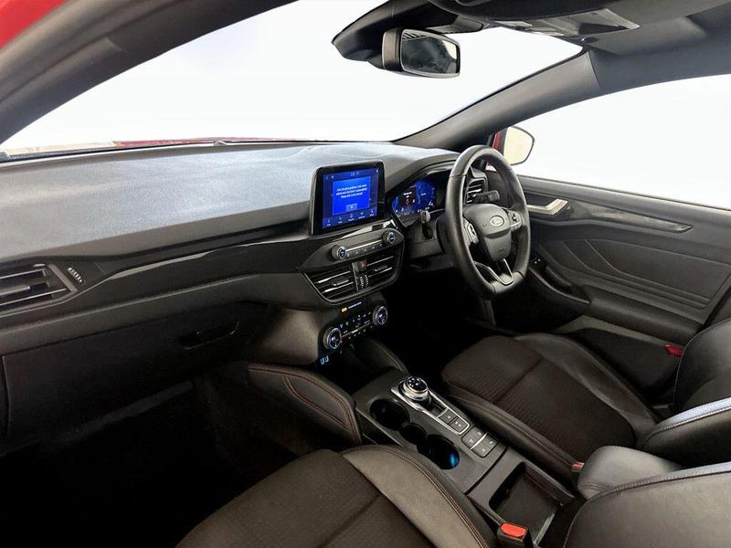 Used Ford Focus 2021 for sale - 76382202: Photo 12