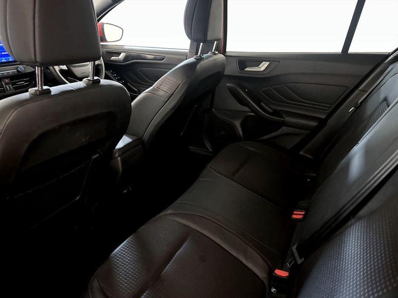 Used Ford Focus 2021 for sale - 76382202: Photo 14