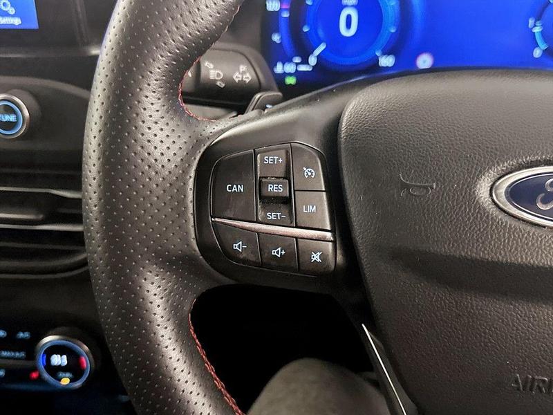 Used Ford Focus 2021 for sale - 76382202: Photo 18