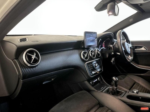 Used Mercedes-Benz A-Class 2017 for sale - 76296696: Photo 12