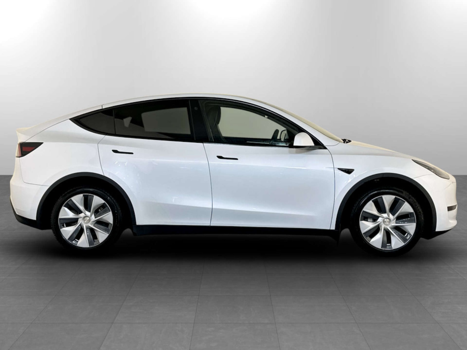 Used Tesla Model Y 2024 for sale - 77452502: Photo 11