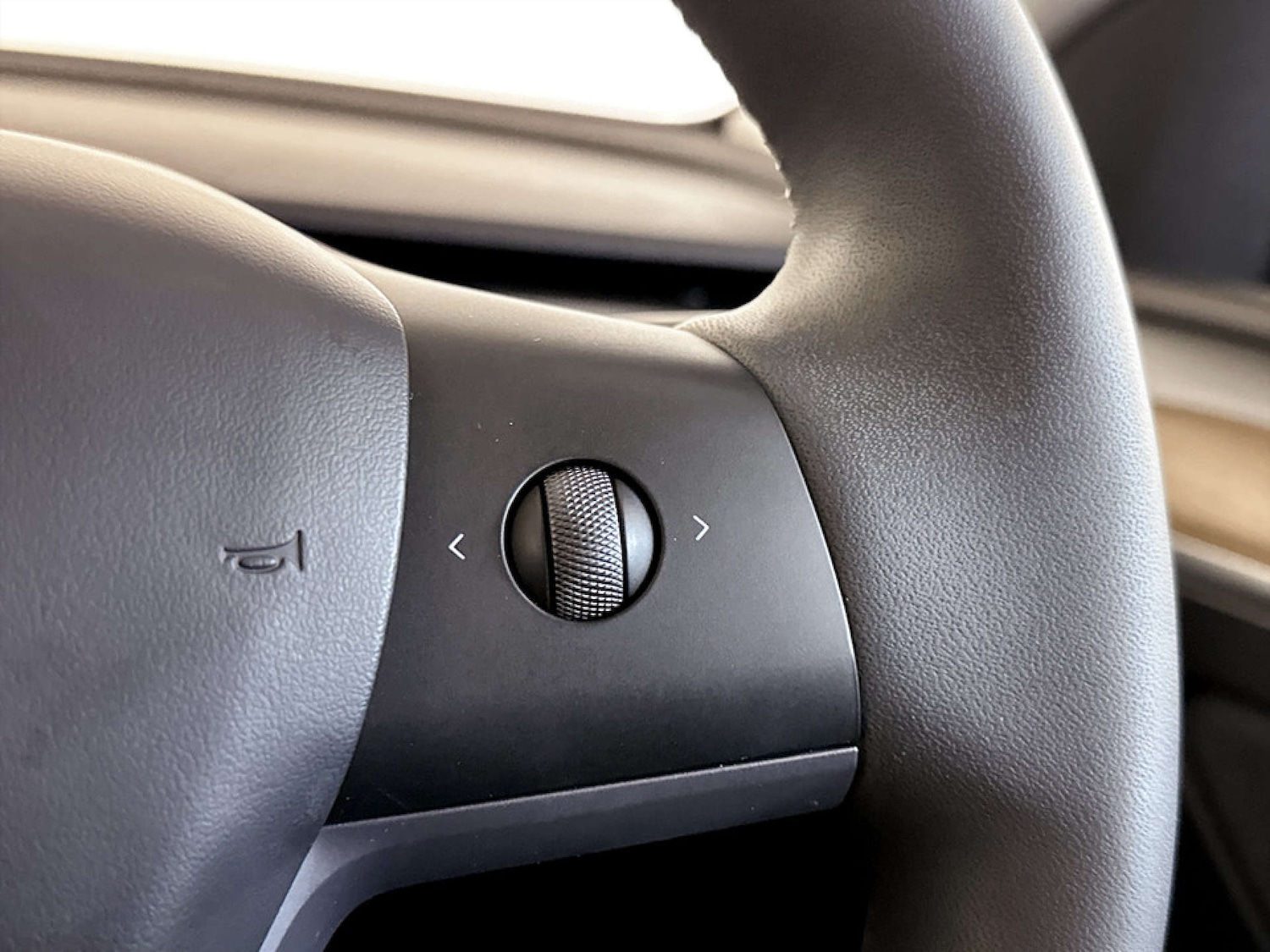 Used Tesla Model Y 2024 for sale - 77452502: Photo 18