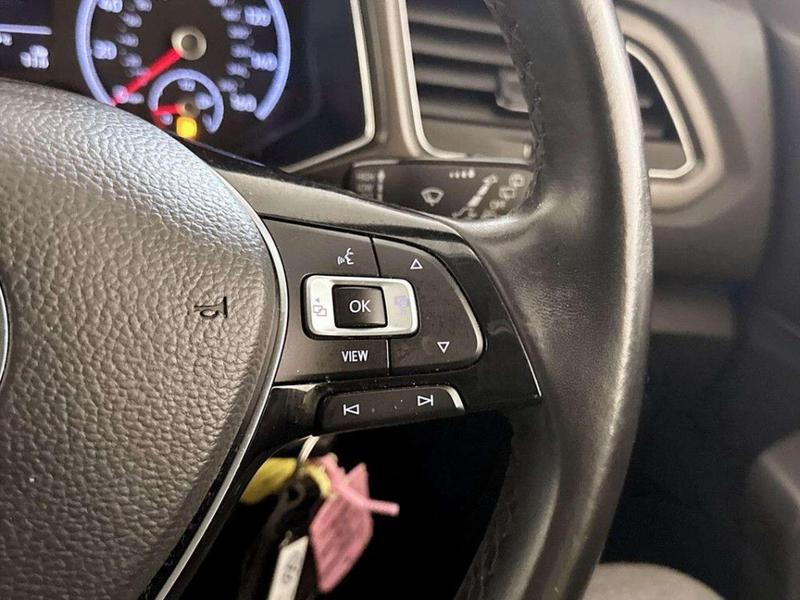 Used Volkswagen T-Roc 2018 for sale - 76722982: Photo 19