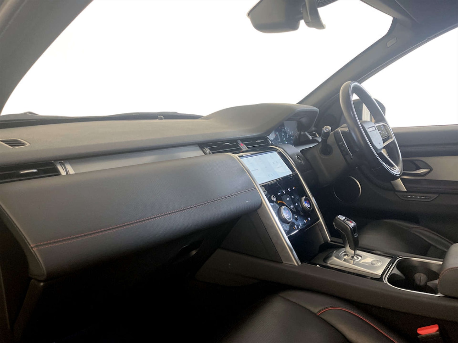 Used Land Rover Discovery Sport 2022 for sale - 77185824: Photo 12