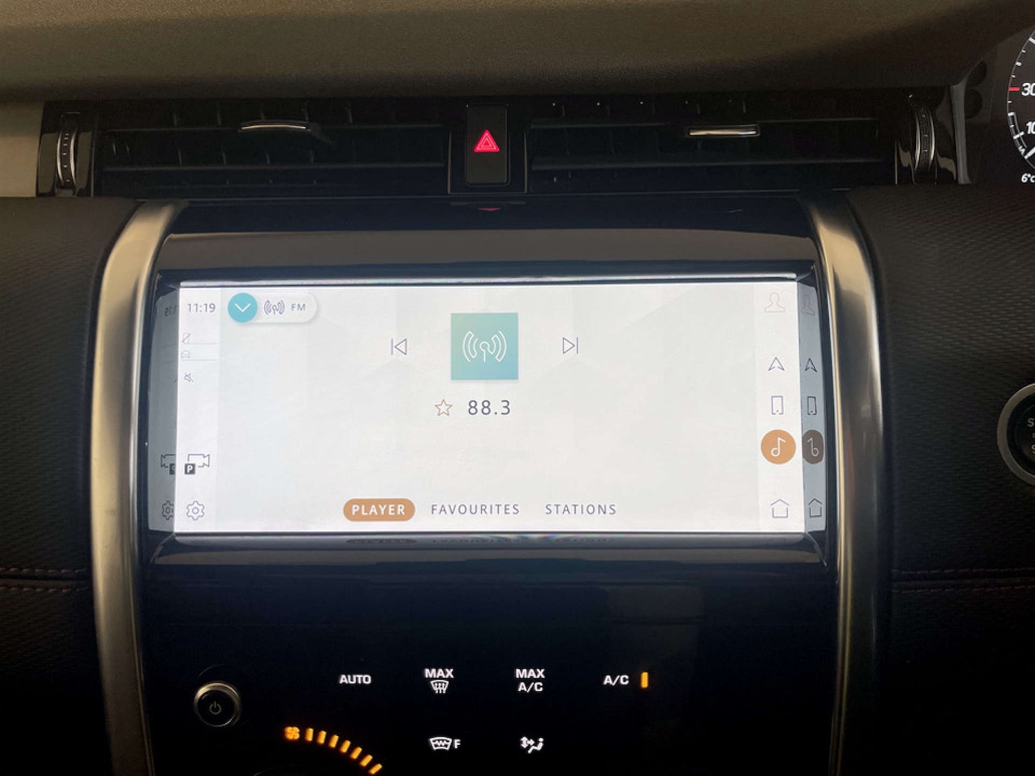 Used Land Rover Discovery Sport 2022 for sale - 77185824: Photo 24