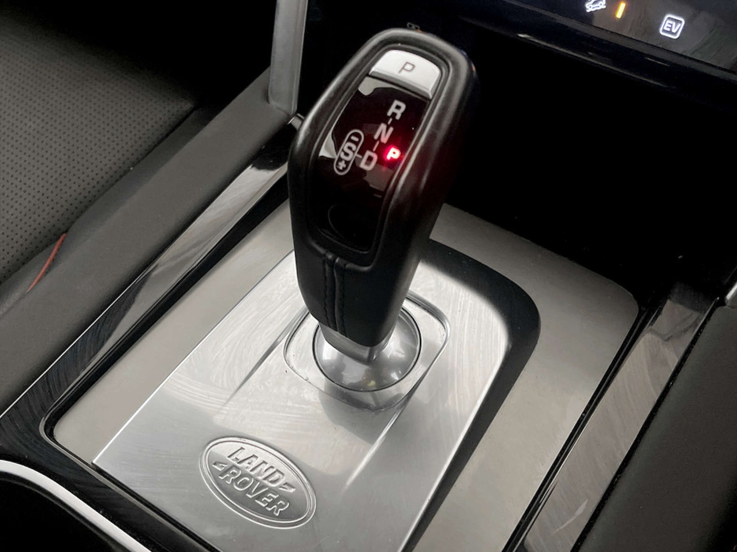 Used Land Rover Discovery Sport 2022 for sale - 77185824: Photo 27