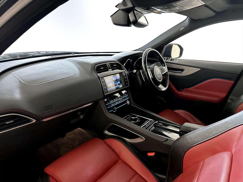 Used Jaguar F-Pace 2018 for sale - 77071577: Photo 12