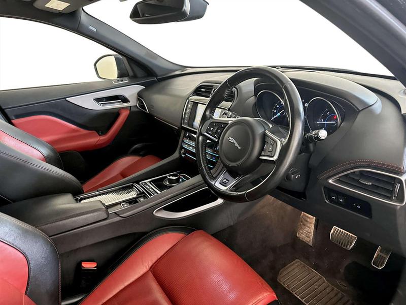 Used Jaguar F-Pace 2018 for sale - 77071577: Photo 15
