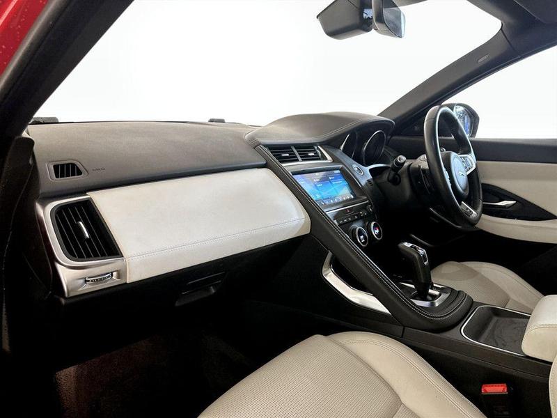 Used Jaguar E-Pace 2019 for sale - 76494488: Photo 12