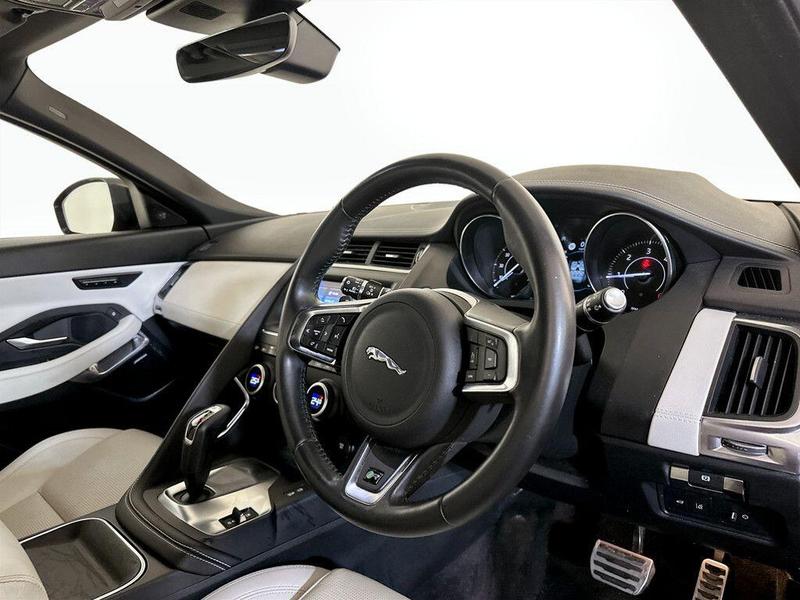 Used Jaguar E-Pace 2019 for sale - 76494488: Photo 15