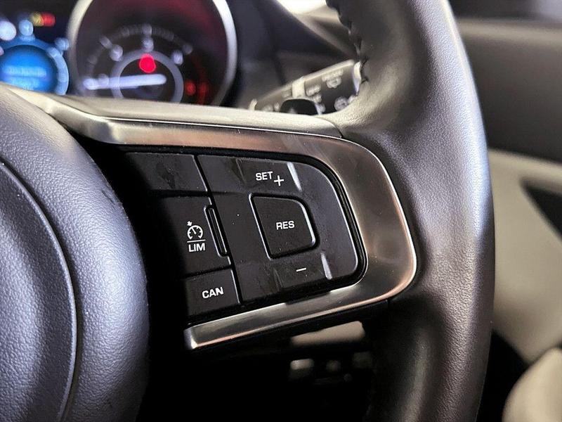 Used Jaguar E-Pace 2019 for sale - 76494488: Photo 19