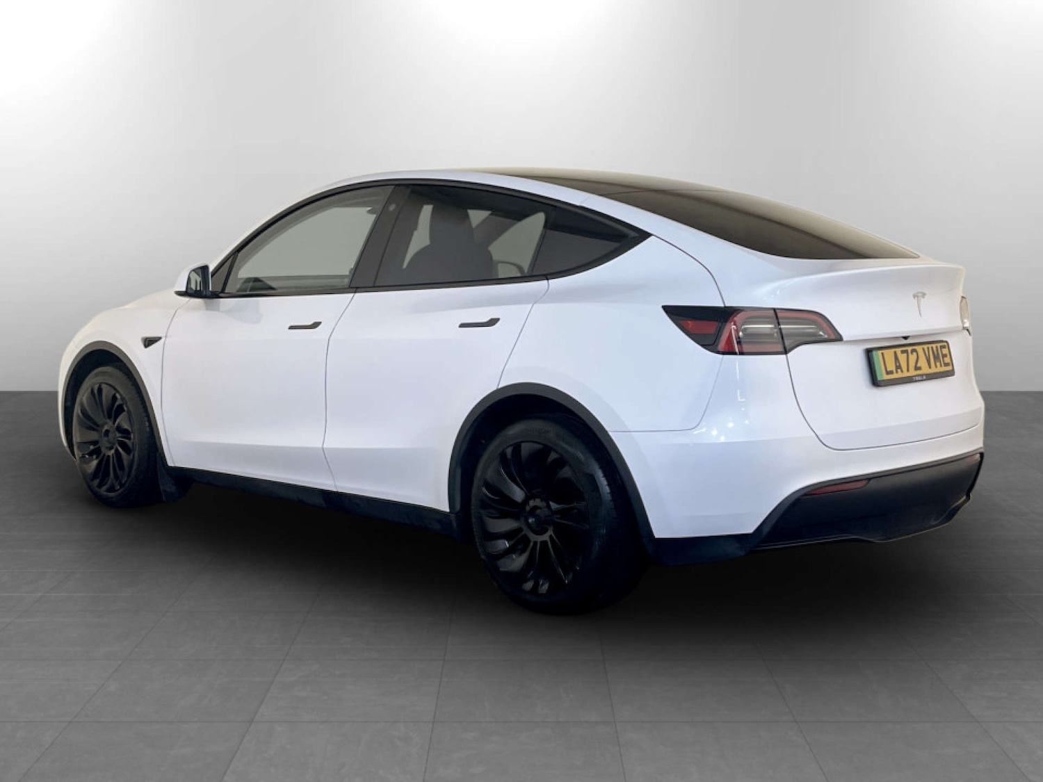 Used Tesla Model Y 2022 for sale - 77606774: Photo 8
