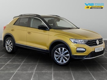 Used Volkswagen T-Roc 2018 for sale - 75712369: Photo