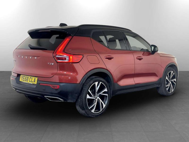 Used Volvo XC40 2018 for sale - 77063923: Photo 10