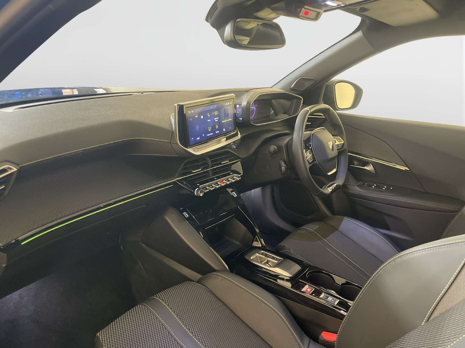 Used Peugeot 2008 2025 for sale - 78152349: Photo 12