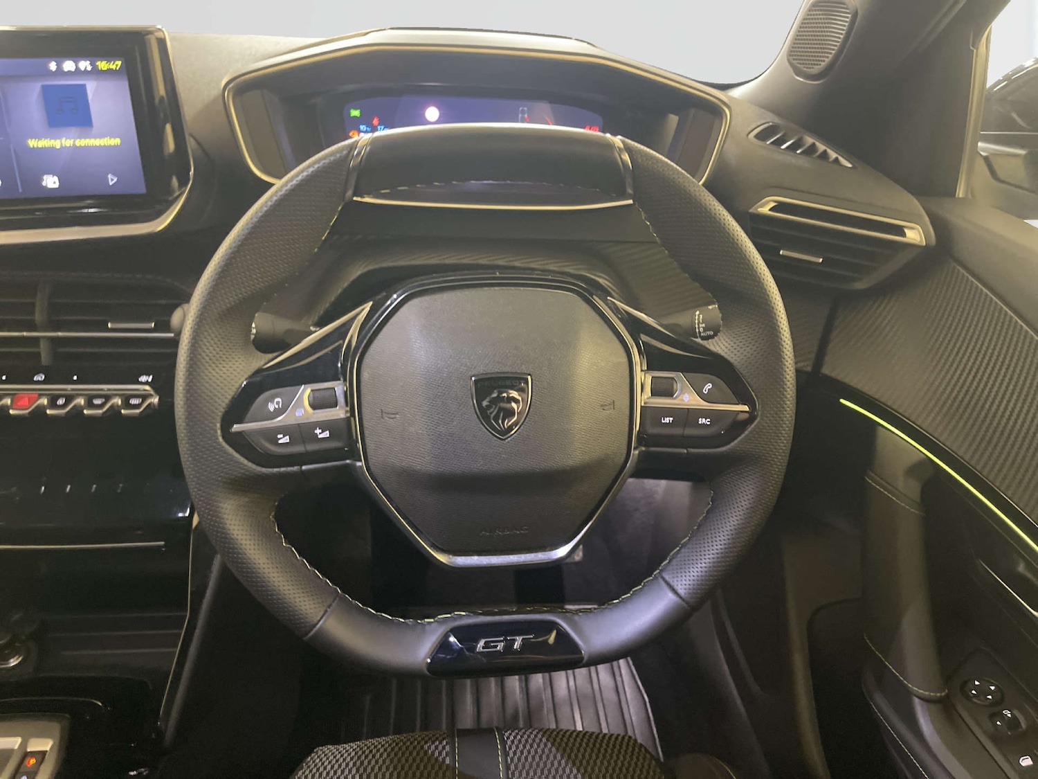 Used Peugeot 2008 2025 for sale - 78152349: Photo 15