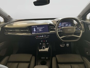 Used Audi Q4 e-tron 2022 for sale - 78162692: Photo