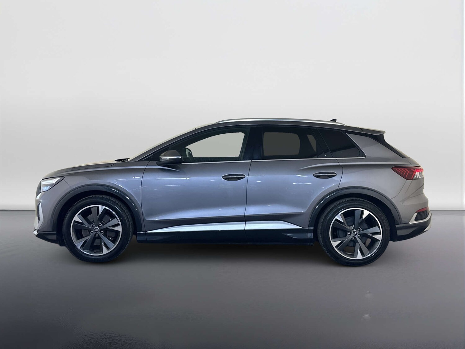 Used Audi Q4 e-tron 2022 for sale - 78162692: Photo 7