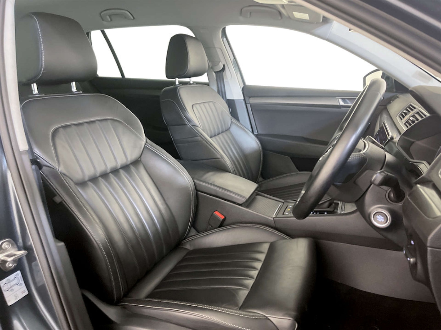 Used Skoda Superb 2021 for sale - 77221004: Photo 13