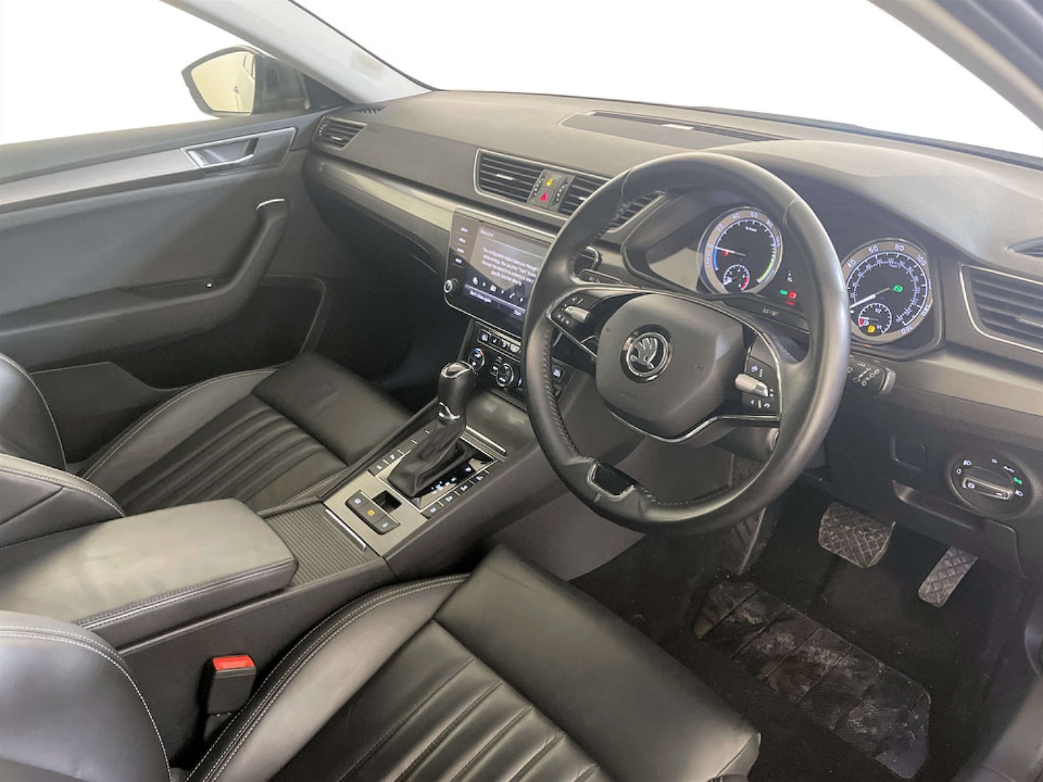 Used Skoda Superb 2021 for sale - 77221004: Photo 15