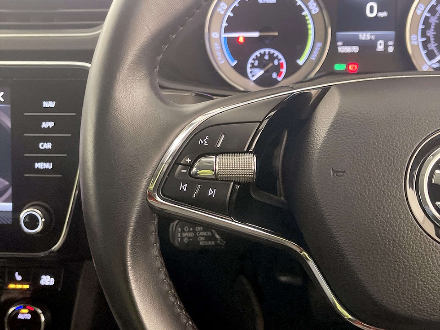 Used Skoda Superb 2021 for sale - 77221004: Photo 17