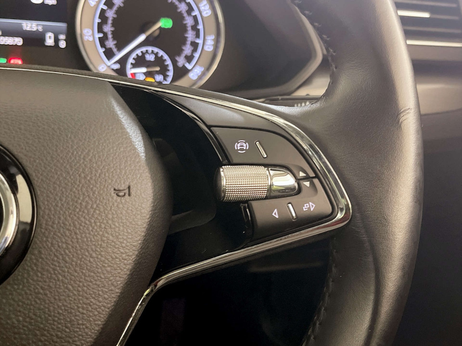 Used Skoda Superb 2021 for sale - 77221004: Photo 19