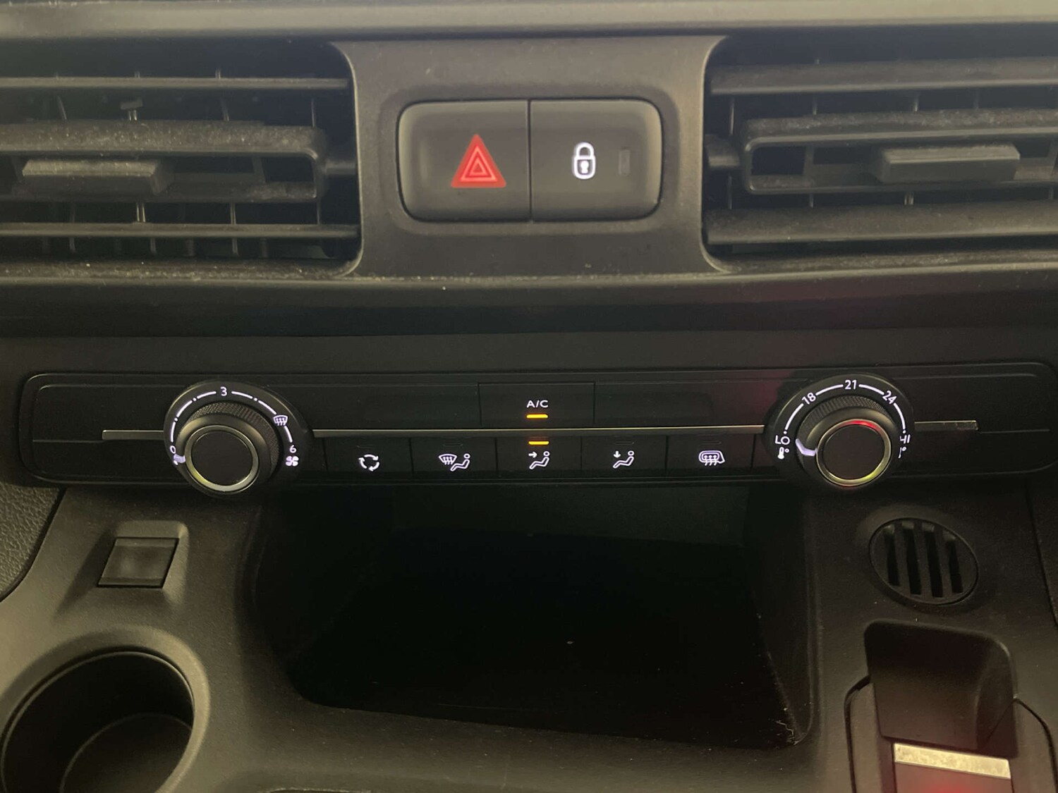 Used Citroen Berlingo 2022 for sale - 77916453: Photo 23