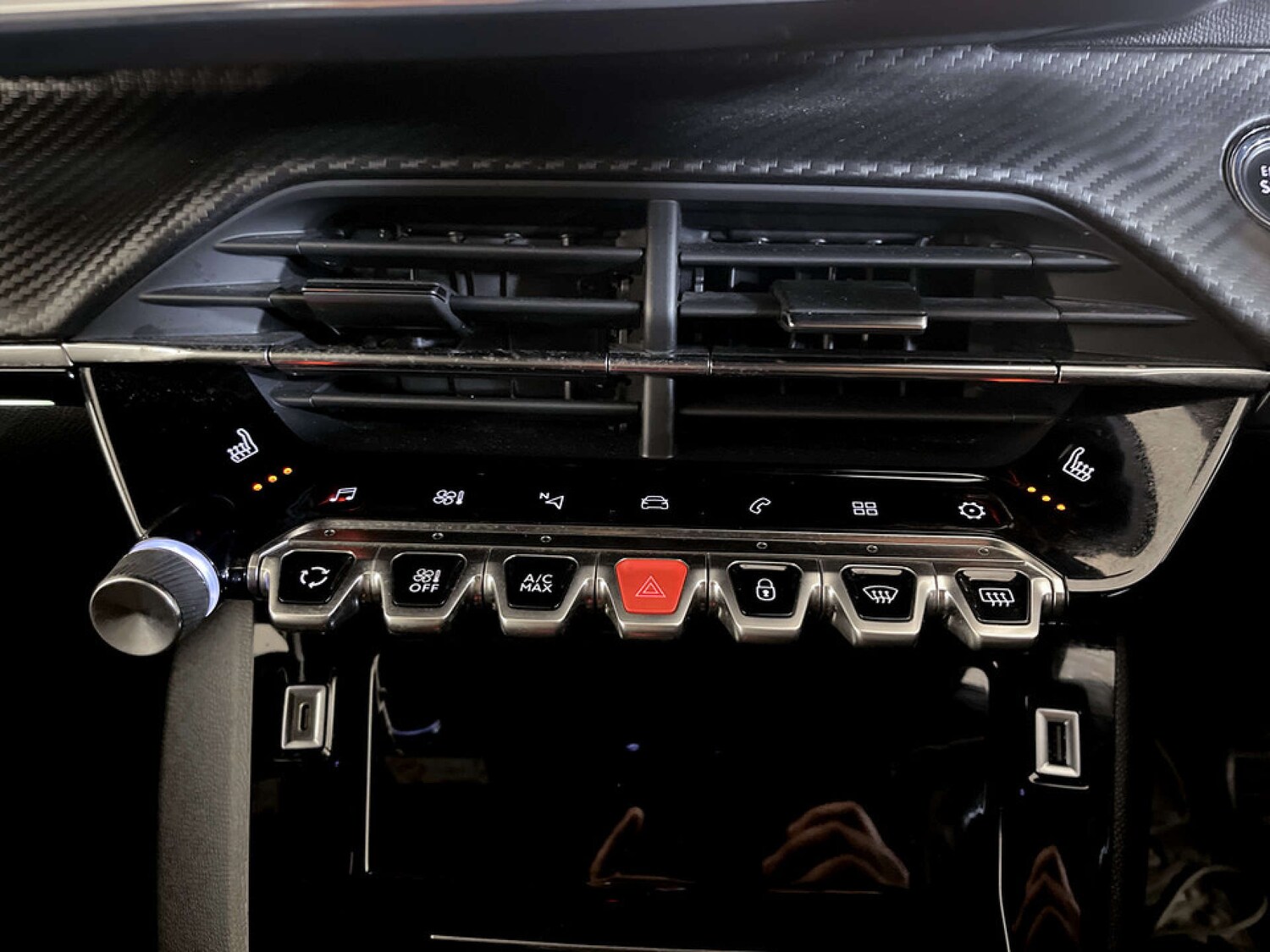 Used Peugeot 2008 2020 for sale - 77502049: Photo 25