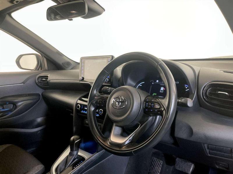 Used Toyota Yaris Cross 2022 for sale - 76826058: Photo 14