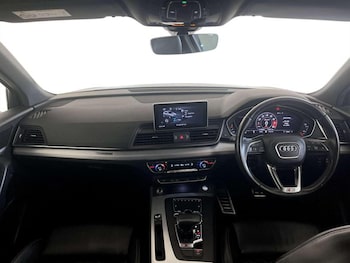 Used Audi Q5 2017 for sale - 77167141: Photo