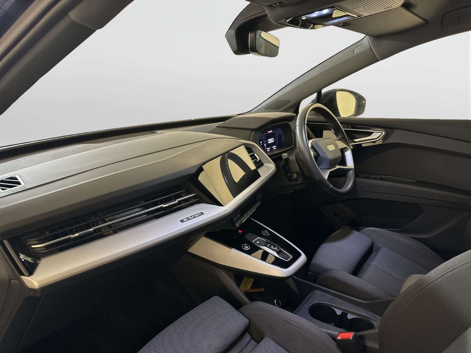 Used Audi Q4 e-tron 2023 for sale - 78026392: Photo 12