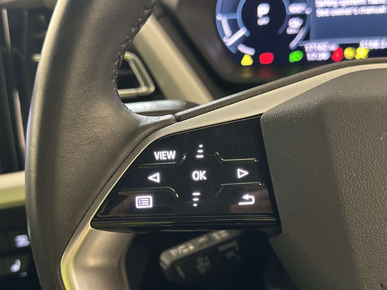 Used Audi Q4 e-tron 2023 for sale - 78026392: Photo 17